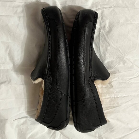 NWOT Mens UGG Ascot Leather Slippers Black Sheepskin Indoor/Outdoor Sole 14 - Picture 4 of 12